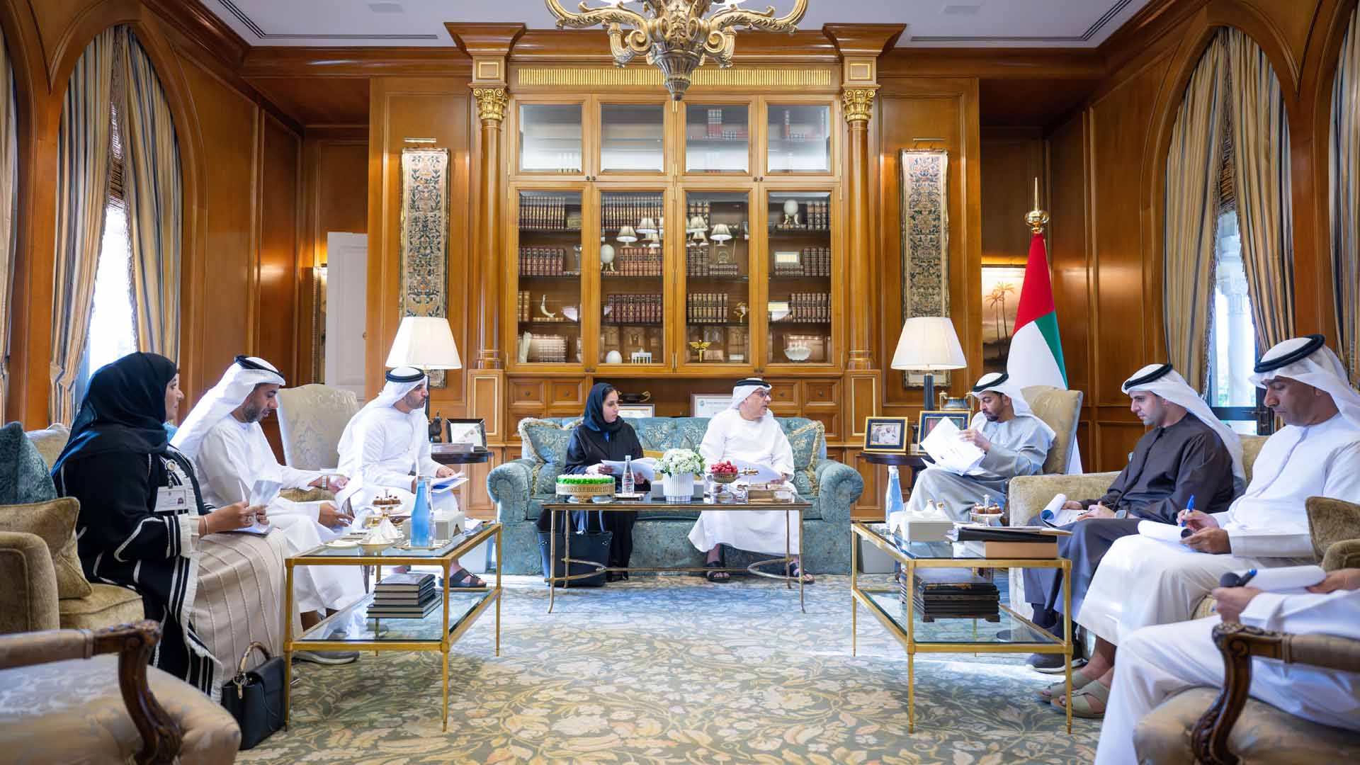 Hamdan bin Zayed commends Ministry of Human Resources and Emiratisation for significant progress in Emiratization file